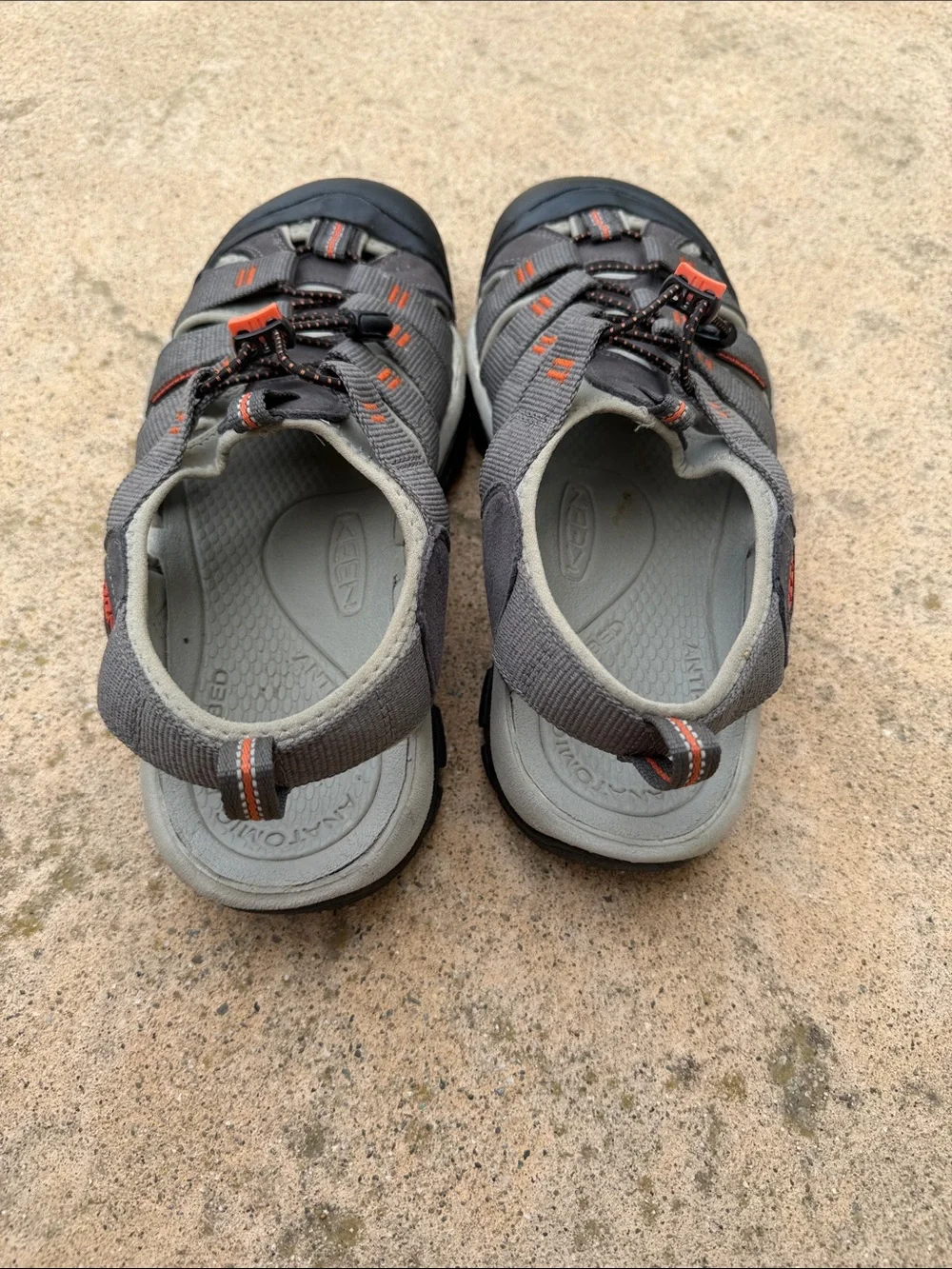 KEEN Men's H2 Newport Grey/Orange Water Hiking Sandals Size 11.5